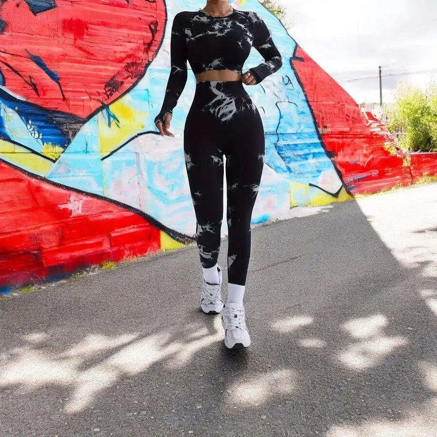 Women’s high-waisted Ti-dye sports leggings. Snipeclothing